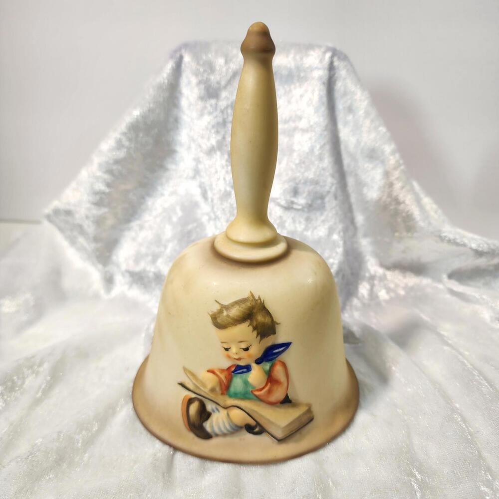 Hummel Bell 1980 3rd Edition Boy Reading Annual Bell Hum 702 Goebel 1978 Germany